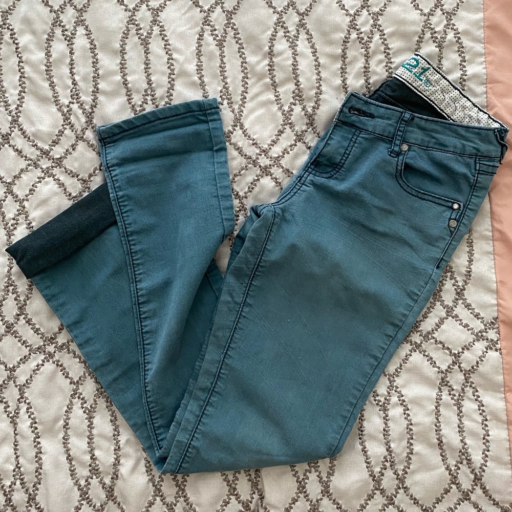 Stone Washed Skinny Jeans